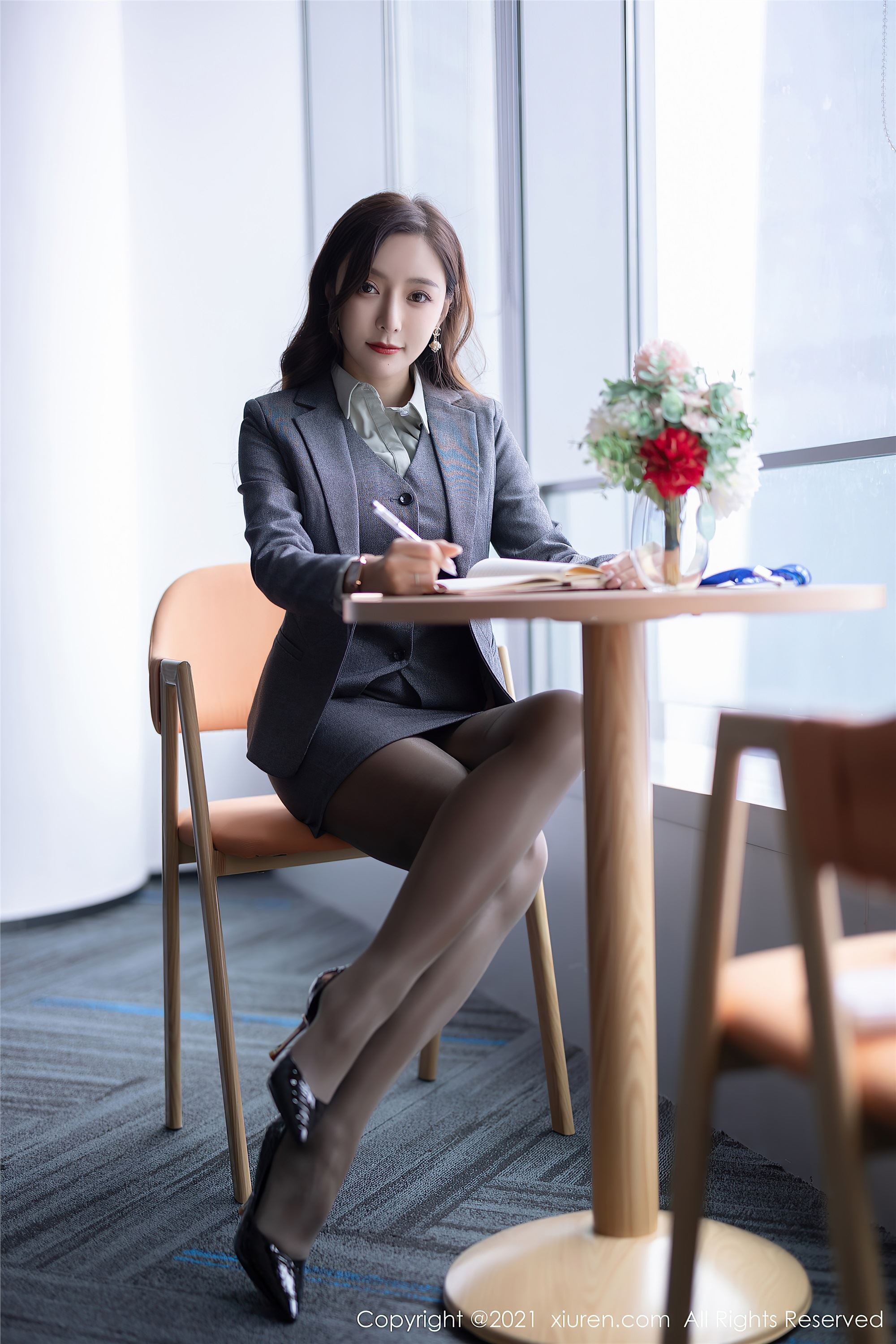 Xiuren秀人网 2021.11.22 NO.4251 王馨瑶yanni